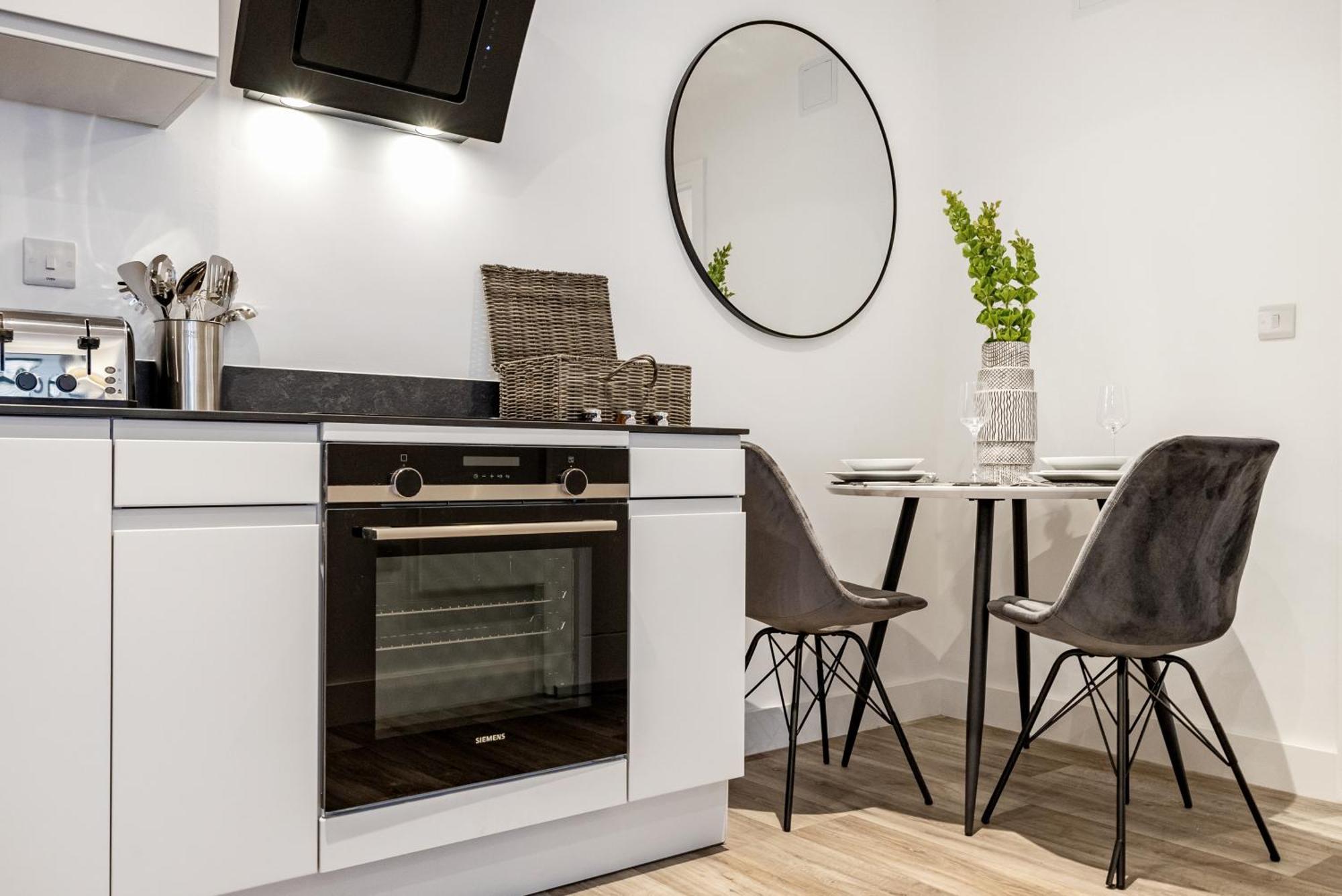 Tailored Stays - Central Cambridge, Lacon House Екстер'єр фото